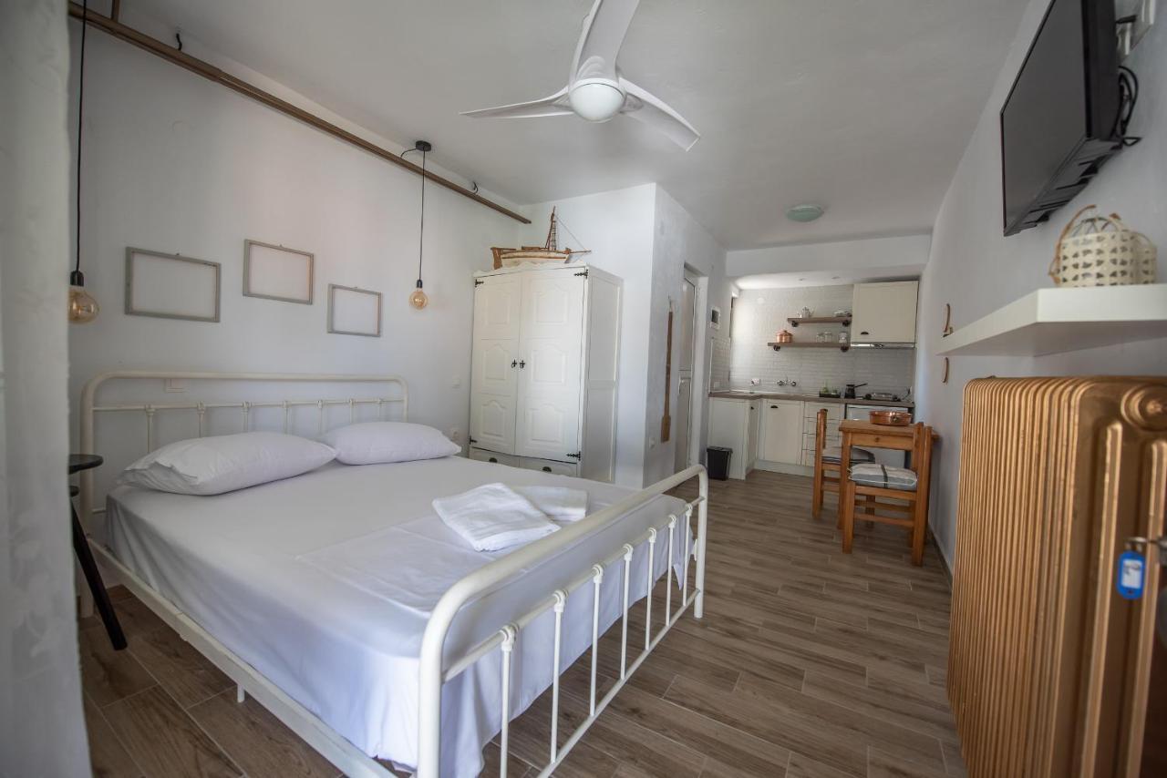 Mala - Μάλα Apartamento Áfitos Exterior foto